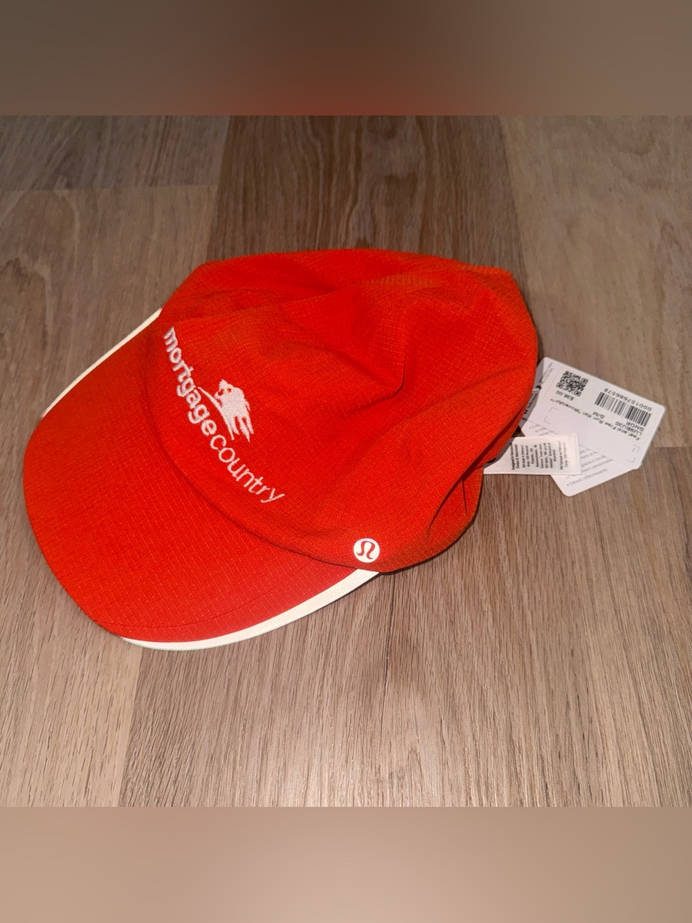 Lululemon Fast and Free Run Hat NWT - *Embroidered Logo* - Size S/M
